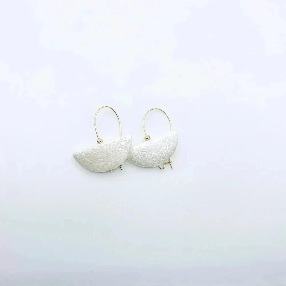 Drop Dangle Pearl Earrings - Picture 3 of 5